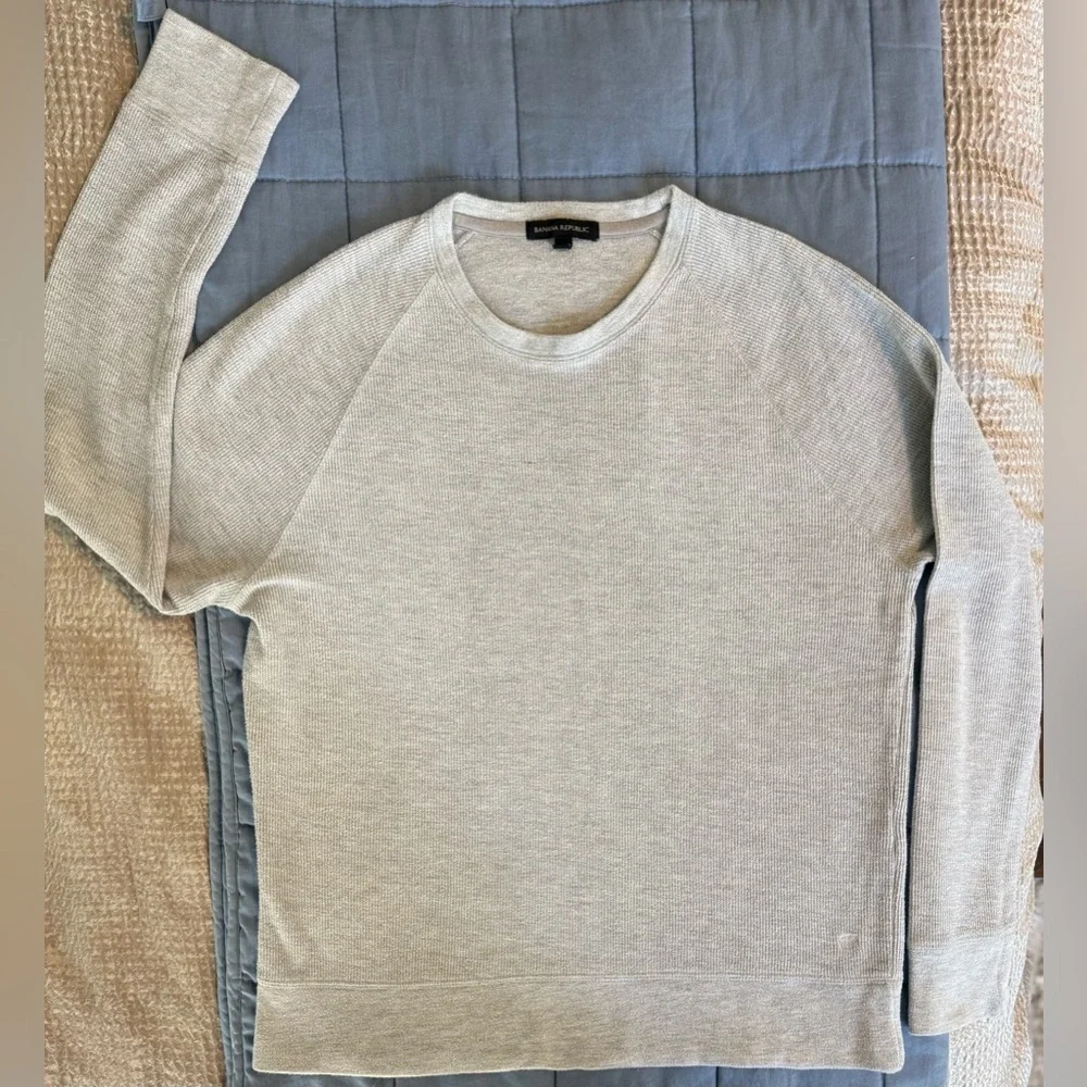 Banana Republic Heather Gray Crewneck Sweatshirt Mens M Textured Cotton